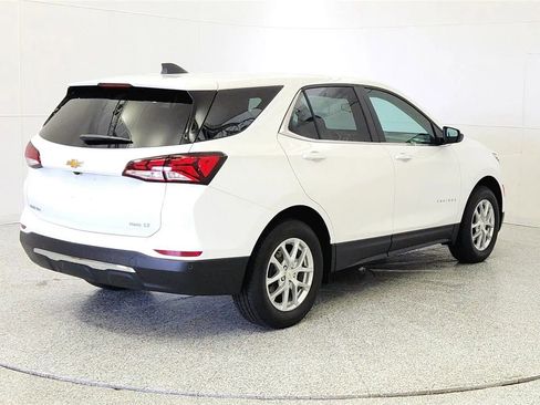 Used 2024 Chevrolet Equinox LT AWD/4WD image 7