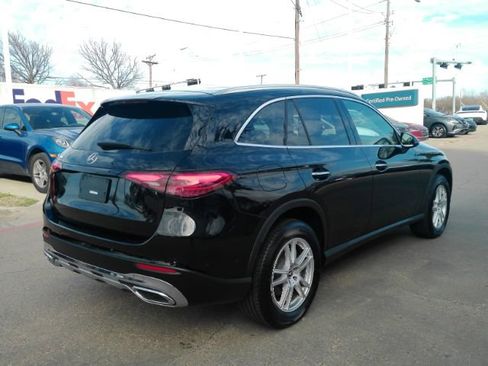 Used 2024 Mercedes-Benz GLC 300 SUV image 6