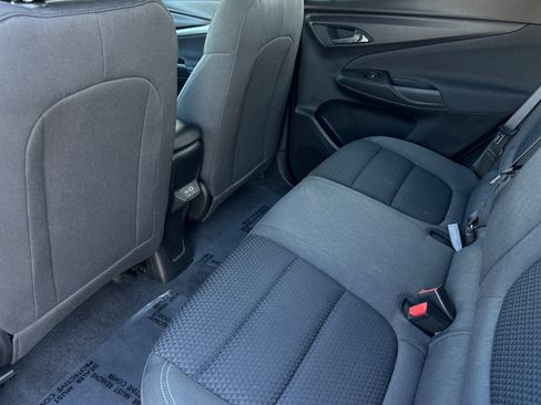 Used 2022 Chevrolet Bolt EUV LT image 14