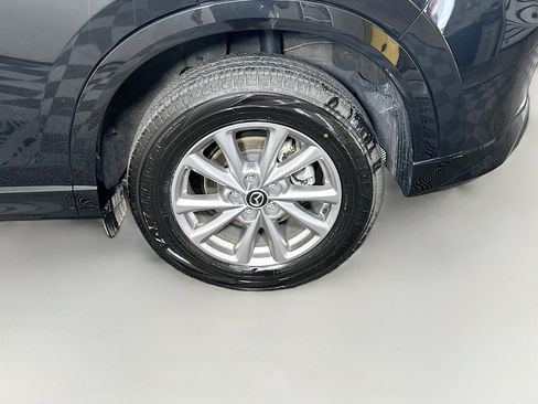 Used 2025 MAZDA CX-5 AWD 2.5 S w/ Preferred Package image 11