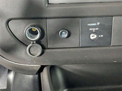 Used 2024 Chevrolet Express 2500 w/ Driver Convenience Package image 19