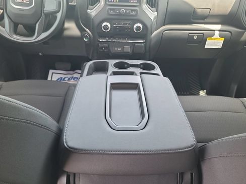 New 2024 GMC Sierra 2500 Pro AWD/4WD image 21
