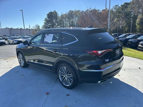 Used 2024 Acura MDX SH-AWD w/ Advance Package image 8