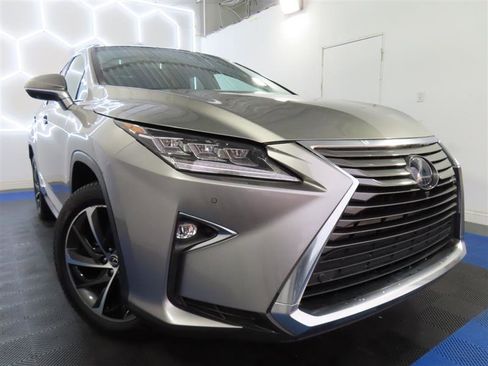 Used 2019 Lexus RX 450h AWD w/ Luxury Package image 3