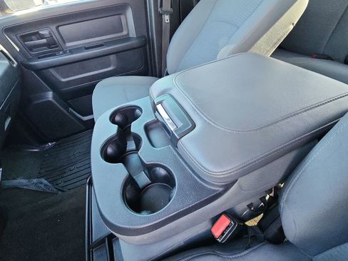 Used 2015 RAM 2500 Tradesman w/ Chrome Appearance Group image 21