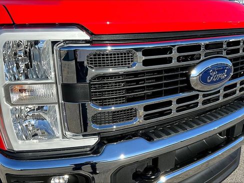 New 2026 Ford F350 XLT w/ FX4 Off-Road Package image 30