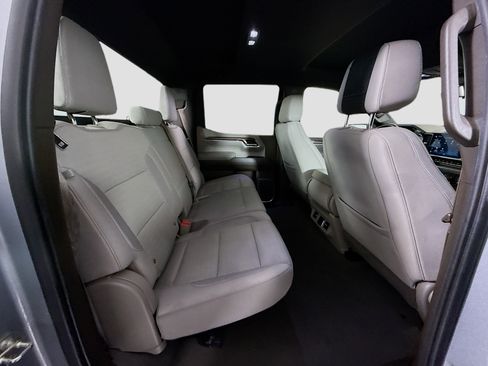 Used 2023 Chevrolet Silverado 1500 LT w/ Z71 Off-Road Package image 26