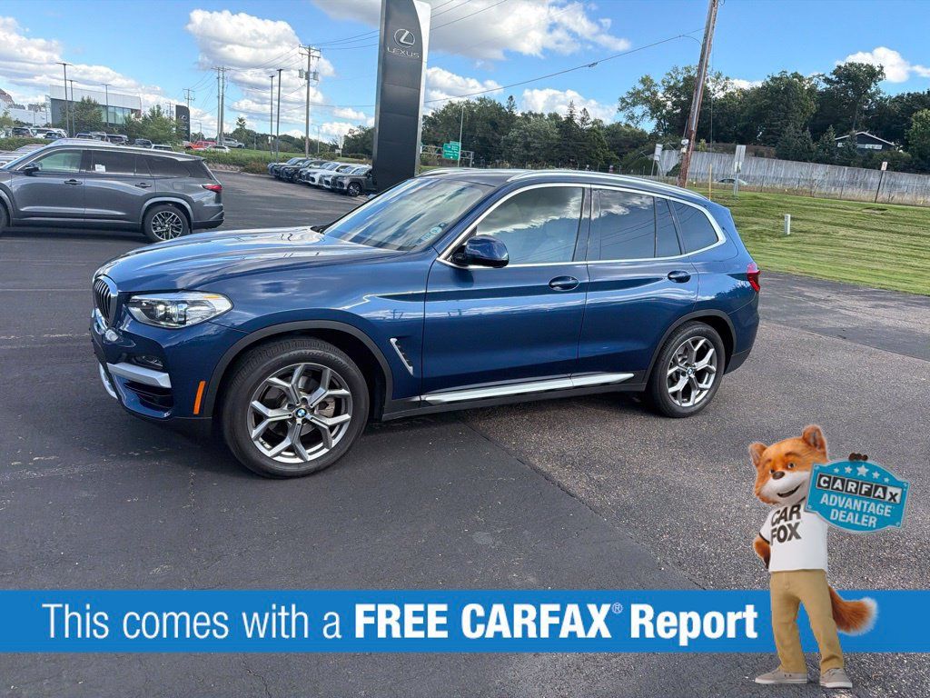 Used 2021 BMW X3 xDrive30i w/ Convenience Package AWD/4WD image 2