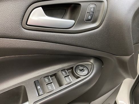 Used 2019 Ford Escape SEL image 23