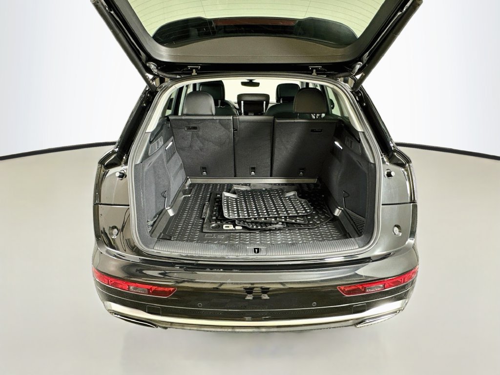 Used 2024 Audi Q5 2.0T Premium Plus AWD/4WD image 26