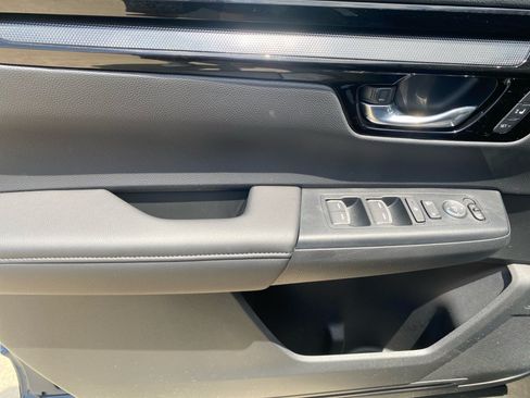 Certified 2026 Honda CR-V EX-L image 36