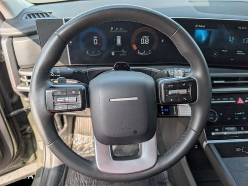 Used 2024 Hyundai Santa Fe SEL FWD image 14