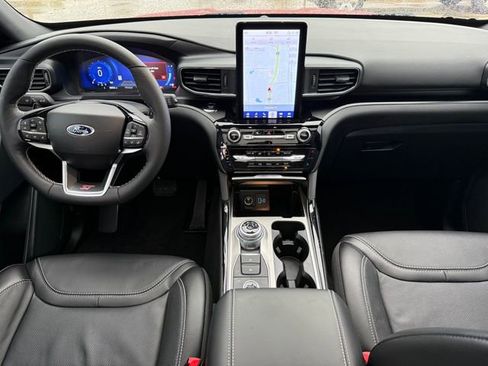 Used 2024 Ford Explorer ST w/ Equipment Group 401A image 24