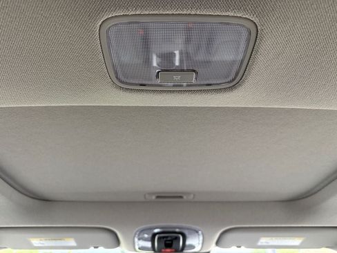 New 2026 Hyundai Elantra Limited FWD image 24