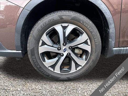 Used 2020 Subaru Outback Limited AWD/4WD image 8