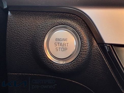 Certified 2025 Kia Telluride S image 7