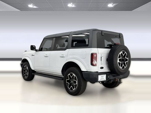 Used 2023 Ford Bronco Outer Banks AWD/4WD image 3