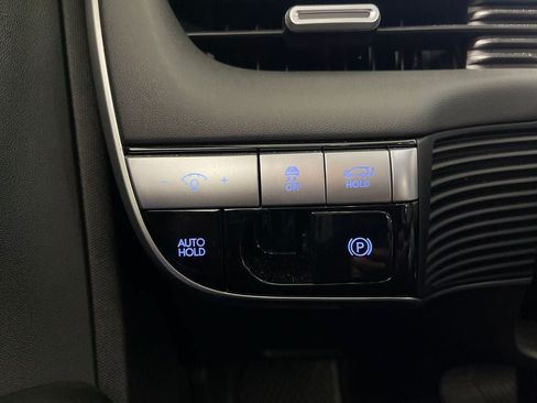 Certified 2024 Hyundai Ioniq 5 Limited RWD image 30