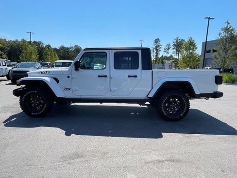 New 2025 Jeep Gladiator Willys image 37