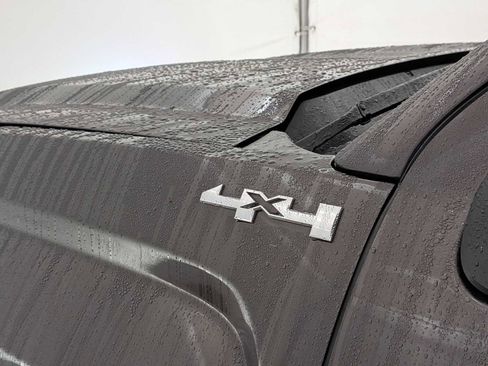 Used 2015 GMC Sierra 1500 SLE image 12