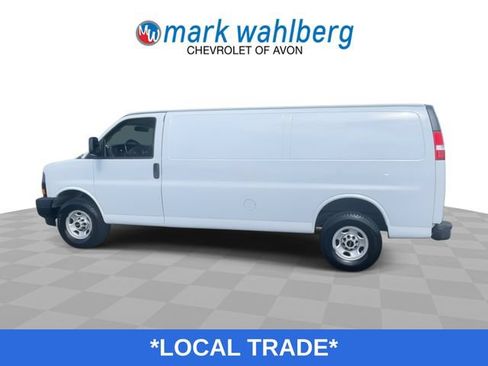 Used 2023 GMC Savana 3500 Extended w/ Driver Convenience Package RWD image 6