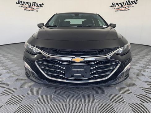 Used 2022 Chevrolet Malibu LS FWD image 5
