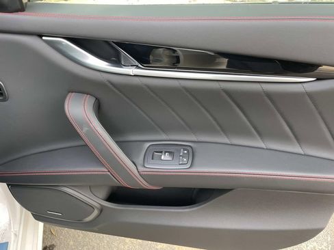 New 2024 Maserati Ghibli Modena Ultima Q4 image 25