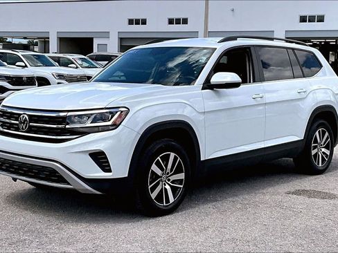 Certified 2021 Volkswagen Atlas SE FWD image 9