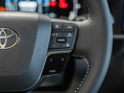 New 2026 Toyota Camry SE FWD image 27