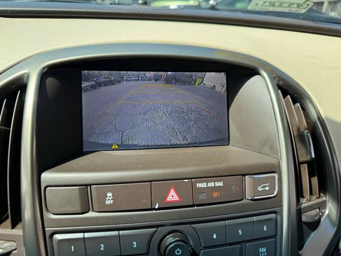 Used 2015 Buick Verano FWD image 15