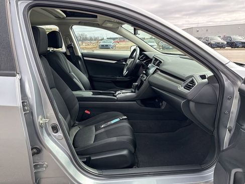 Used 2019 Honda Civic EX image 39