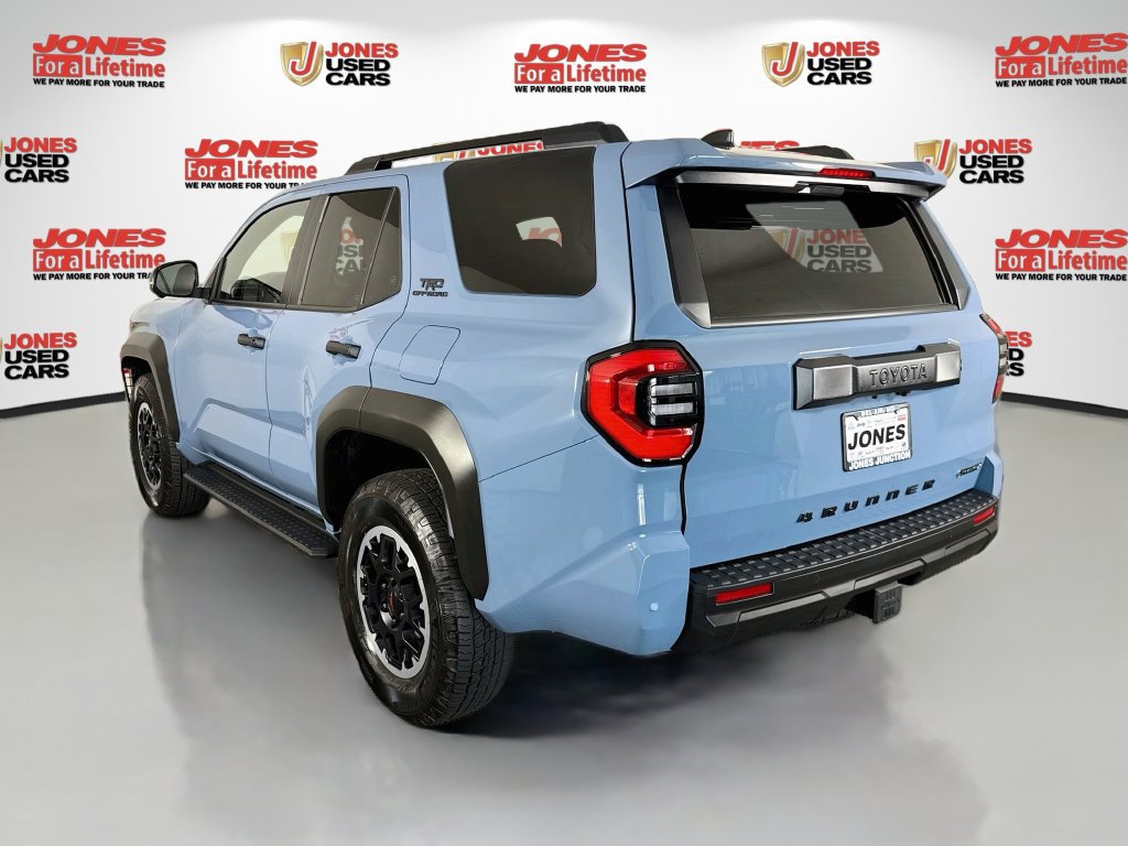 Certified 2025 Toyota 4Runner TRD Off-Road Premium AWD/4WD image 2