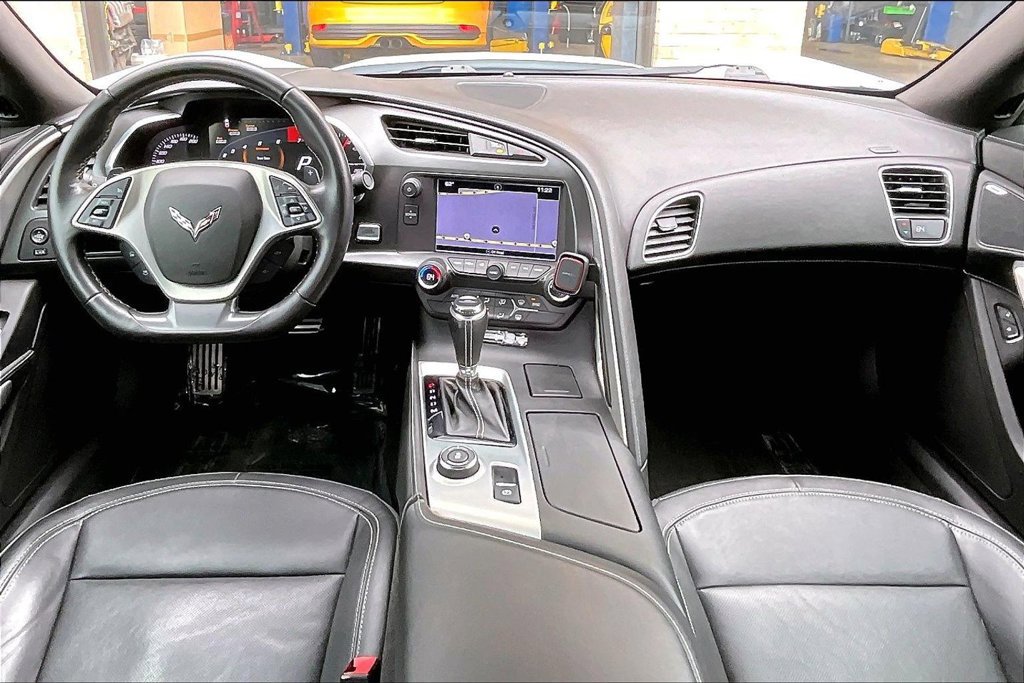Used 2019 Chevrolet Corvette Grand Sport w/ Grand Sport Heritage Package RWD image 16