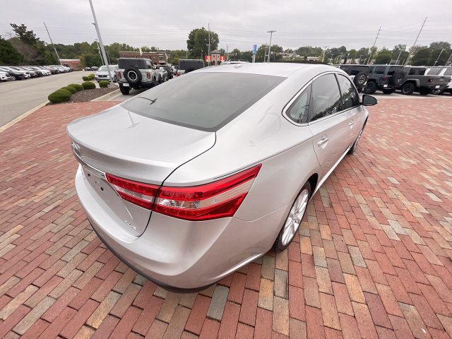 Used 2014 Toyota Avalon XLE Touring FWD image 33