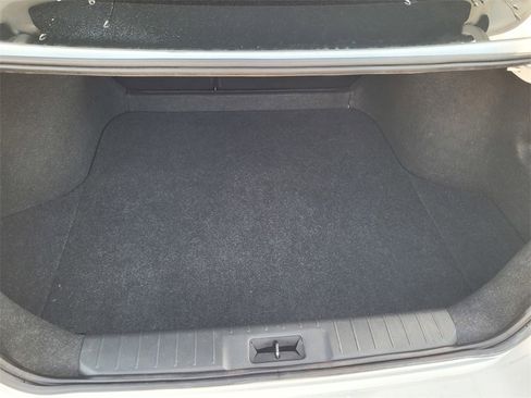 Used 2023 Nissan Sentra SV image 26