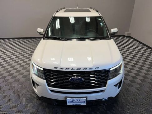 Used 2019 Ford Explorer Sport w/ Equipment Group 401A AWD/4WD image 5