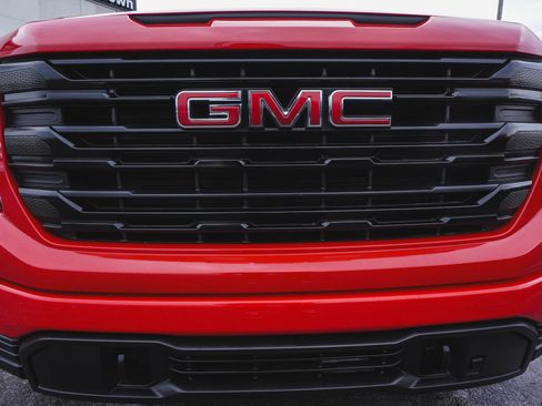 Used 2023 GMC Sierra 1500 Pro w/ Graphite Edition image 43