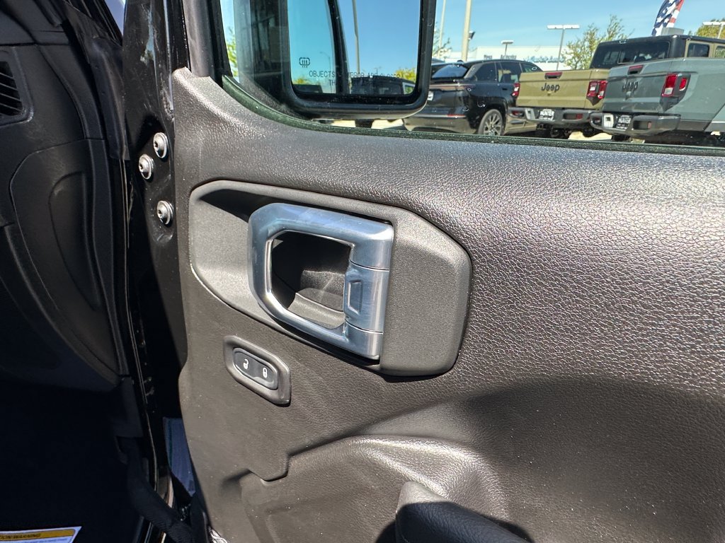 New 2026 Jeep Wrangler Unlimited Sport AWD/4WD image 16