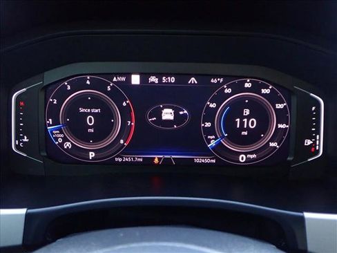 Used 2022 Volkswagen Atlas Cross Sport SEL Premium R-Line image 28