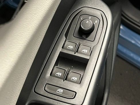 New 2025 Volkswagen Taos S image 14