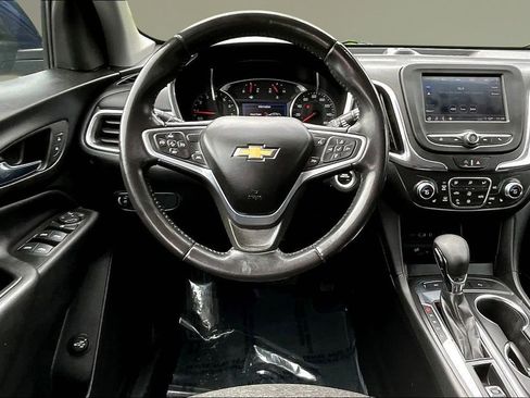 Used 2022 Chevrolet Equinox LT AWD/4WD image 7