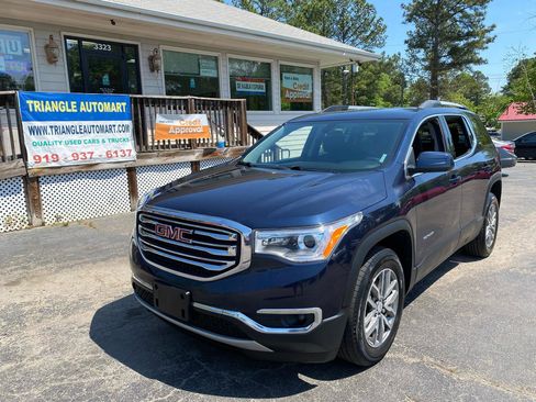 Used 2017 GMC Acadia SLE FWD image 1