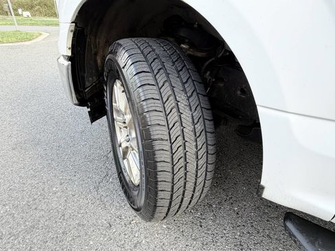 Used 2017 Ford F150 XLT w/ Equipment Group 301A Mid image 34