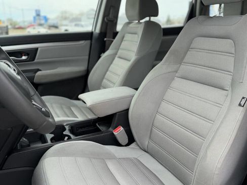Used 2018 Honda CR-V LX image 11