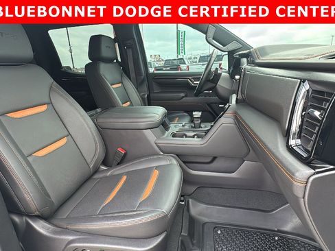 Used 2024 GMC Sierra 1500 AT4 image 29