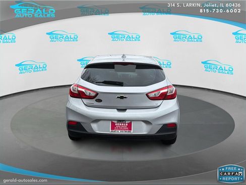 Used 2019 Chevrolet Cruze LT image 4