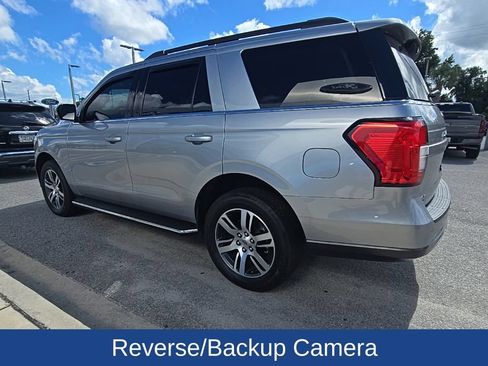 Used 2023 Ford Expedition XLT RWD image 5