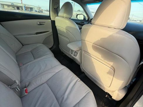 Used 2010 Lexus ES 350 image 49