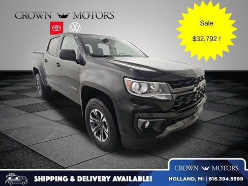 Used 2022 Chevrolet Colorado Z71 AWD/4WD image 1