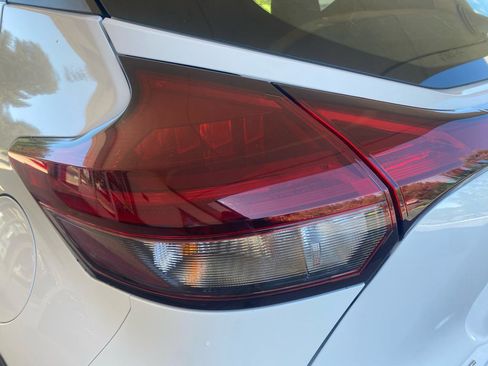 Used 2021 Nissan Kicks S FWD image 25